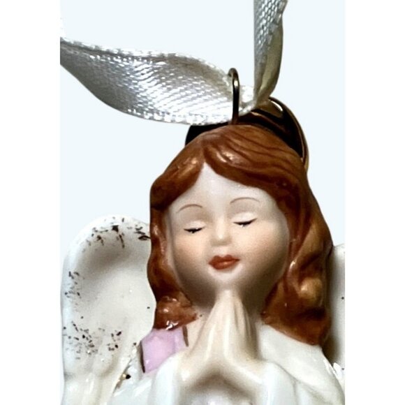 Lenox "Believe" Porcelain Angel Christmas Ornament White & Pink - Picture 5 of 10